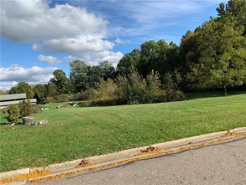 lot4 Roy Dean Dr, Green, OH 44720