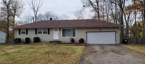 1274 Cherry Ln, Brunswick, OH 44212