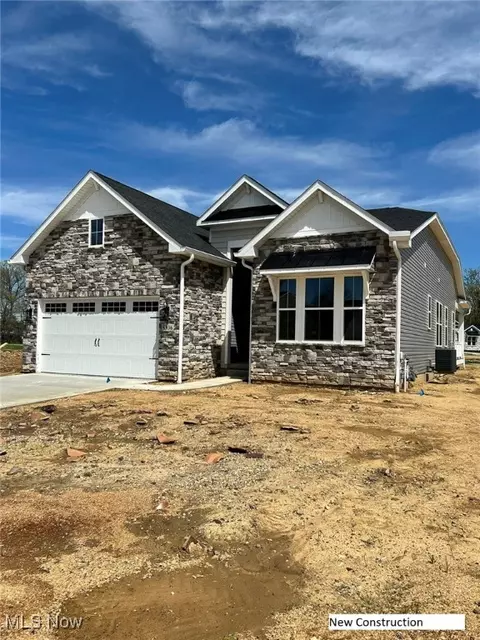 8936 Camden Rd NW, Massillon, OH 44646
