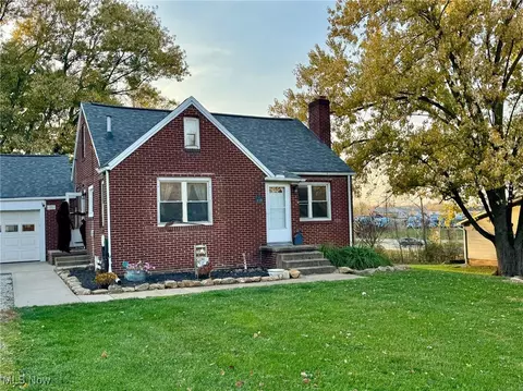 3105 Dueber Ave SW, Canton, OH 44706