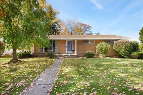 730 Highland Ave, Wadsworth, OH 44281