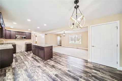 Living - 7139 Center Rd, Ashtabula, OH 44004 photo 4 of 4