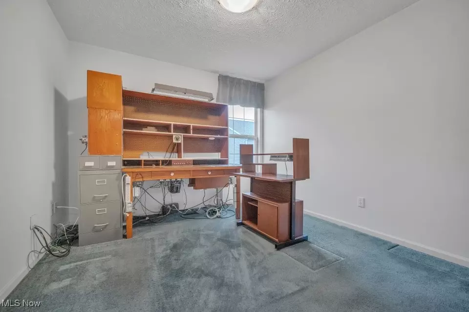 Other - 16822 Hinsdale Ct, Middleburg Heights, OH 44130 photo 5 of 9