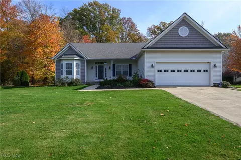 580 S Ridgecliff St, Tallmadge, OH 44278