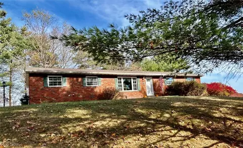 213 Pontius Rd, Salem, OH 45745