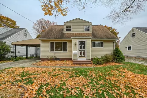 455 Rutland St, Akron, OH 44305
