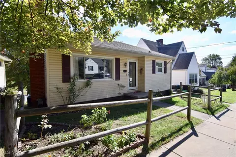 2610 Liberty St, Parkersburg, WV 26101