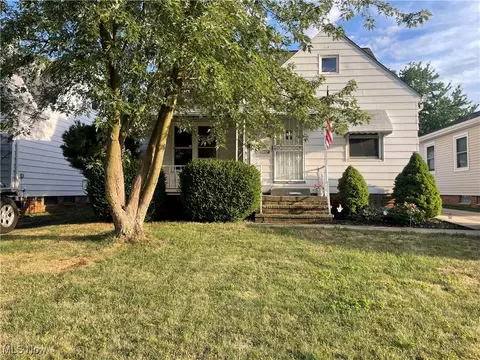 5907 Ridgewood Ave, Cleveland, OH 44129
