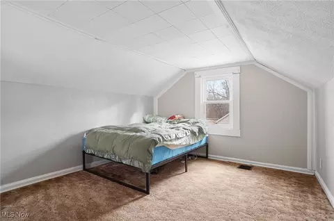 Bedroom - 3206 9th St NW, Canton, OH 44708 photo 7 of 8