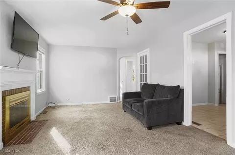 Living - 3206 9th St NW, Canton, OH 44708 photo 2 of 4