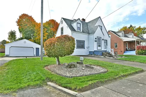 170 Wilson St, Struthers, OH 44471 photo 2