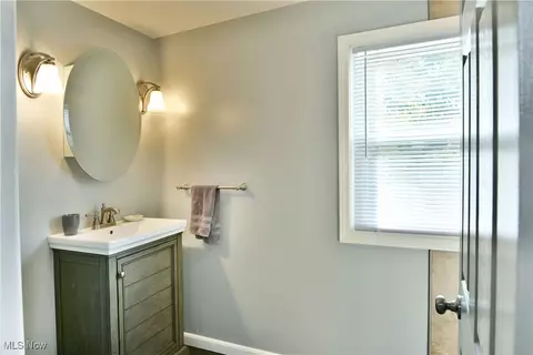 170 Wilson St, Struthers, OH 44471 photo 17