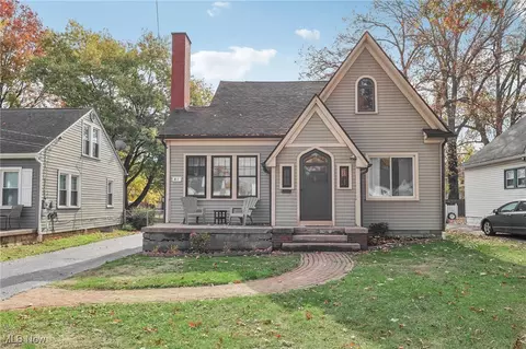 41 Arlene Ave, Boardman, OH 44512