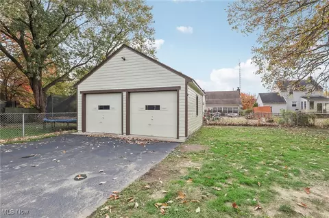 41 Arlene Ave, Boardman, OH 44512 photo 3