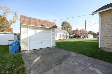 219 Tecumseh Pl, Huron, OH 44839 photo 24