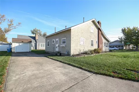 219 Tecumseh Pl, Huron, OH 44839 photo 23