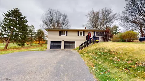 2630 Call Rd, Stow, OH 44224