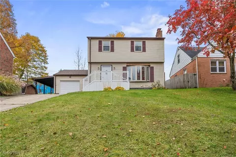 719 Anoka Ln, Youngstown, OH 44511