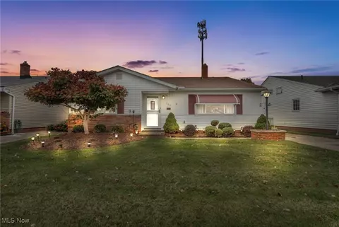 309 E 312th St, Willowick, OH 44095