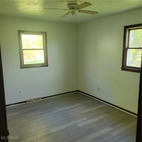18156 S Range Rd, Beloit, OH 44609 photo 6