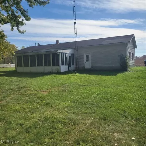 18156 S Range Rd, Beloit, OH 44609 photo 2