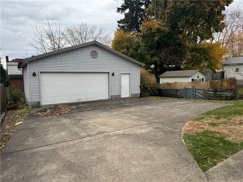 71 Beechwood Dr, Boardman, OH 44512 photo 11