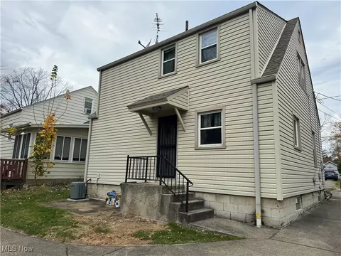 71 Beechwood Dr, Boardman, OH 44512 photo 10