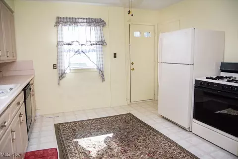 71 Beechwood Dr, Boardman, OH 44512 photo 14