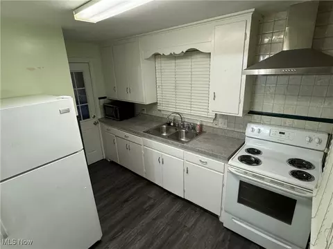3208 Wilson Ave, Ashtabula, OH 44004 photo 13