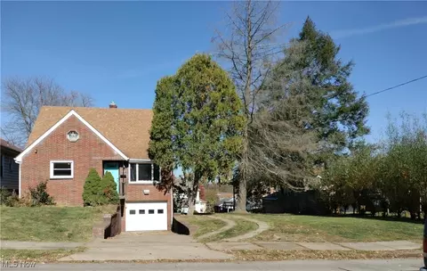 1621 Roosevelt Ave, Steubenville, OH 43952