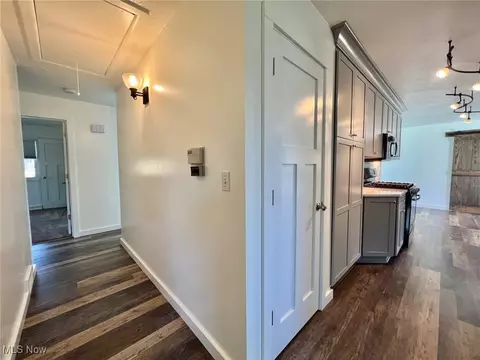Entry Way - 12380 Bean Rd, Chardon, OH 44024 photo 1 of 1