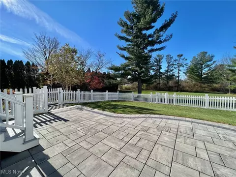 Exterior - 12380 Bean Rd, Chardon, OH 44024 photo 10 of 18
