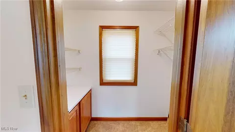 1726 E 291st St, Wickliffe, OH 44092 photo 9