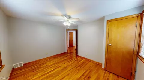1726 E 291st St, Wickliffe, OH 44092 photo 26