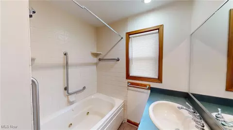 1726 E 291st St, Wickliffe, OH 44092 photo 17