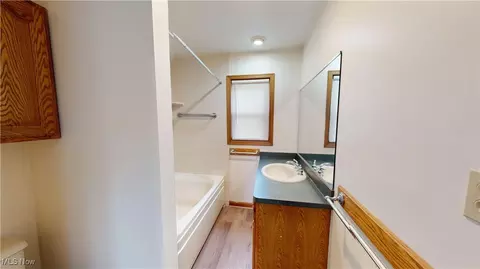 1726 E 291st St, Wickliffe, OH 44092 photo 16