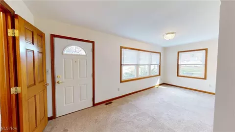 1726 E 291st St, Wickliffe, OH 44092 photo 8