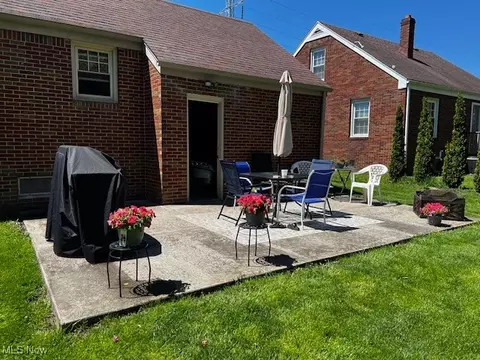 1158 Runge Ave, Struthers, OH 44471 photo 7