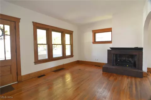 Living - 223 Denison Ave, Elyria, OH 44035 photo 2 of 5