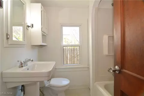 Bath - 223 Denison Ave, Elyria, OH 44035 photo 1 of 2