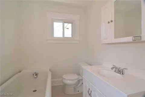 Bath - 223 Denison Ave, Elyria, OH 44035 photo 2 of 2
