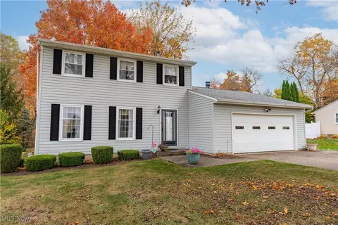 8551 Zion Cir NW, Massillon, OH 44646