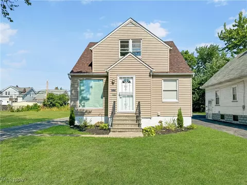 4075 E 146th St, Cleveland, OH 44128