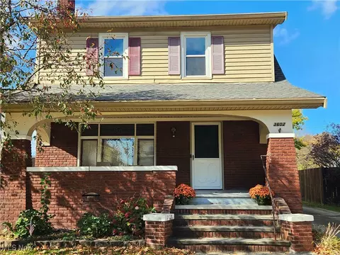 3602 W 148th St, Cleveland, OH 44111