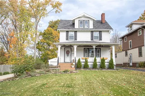 27 Ennis Ave, Bedford, OH 44146