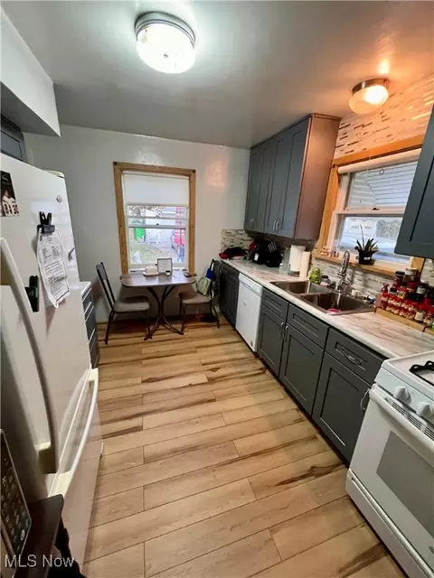 875 E 232 St, Euclid, OH 44123 photo 6