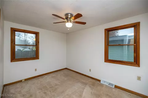 Bedroom - 612 Baldwin, Elyria, OH 44035 photo 6 of 6