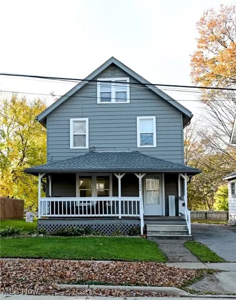 1646 Union St, Cuyahoga Falls, OH 44221