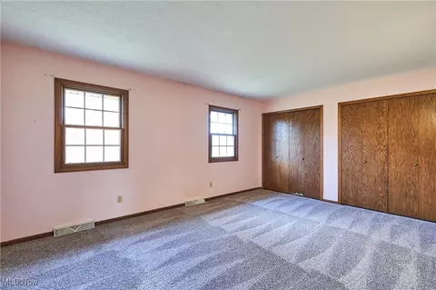 Bedroom - 7775 Beach Rd, Wadsworth, OH 44281 photo 2 of 2