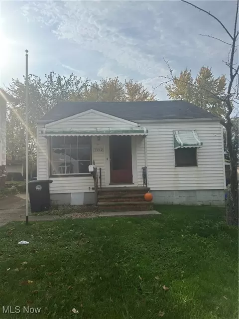 7712 Bancroft Ave, Cleveland, OH 44105